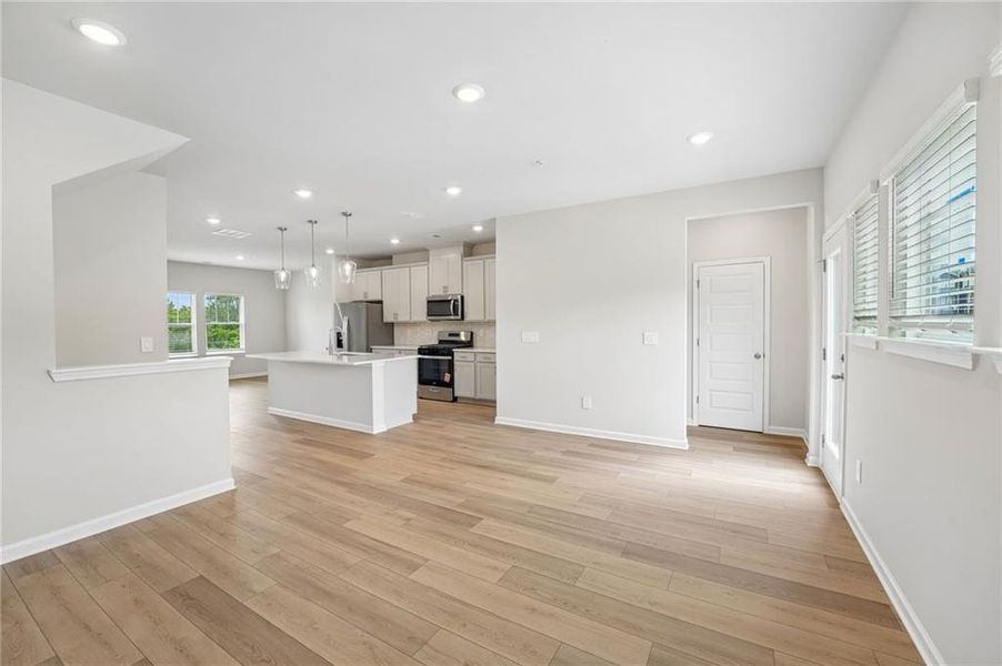 Spacious, unfurnished interior of a new home in Hemingway - Highland Series, Cumming (Image 23).
