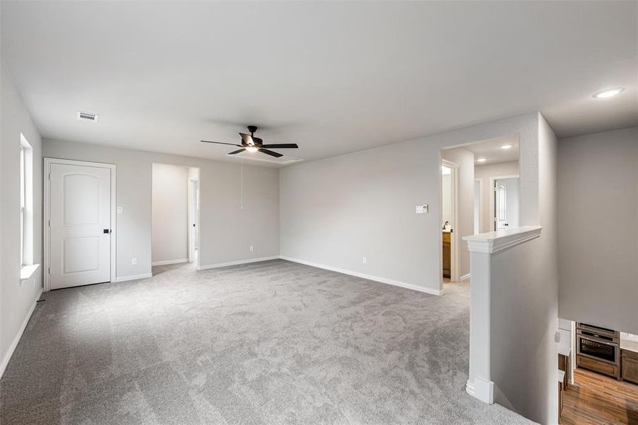 Spacious, unfurnished interior of a new home in Northstar, Haslet (Image 34).