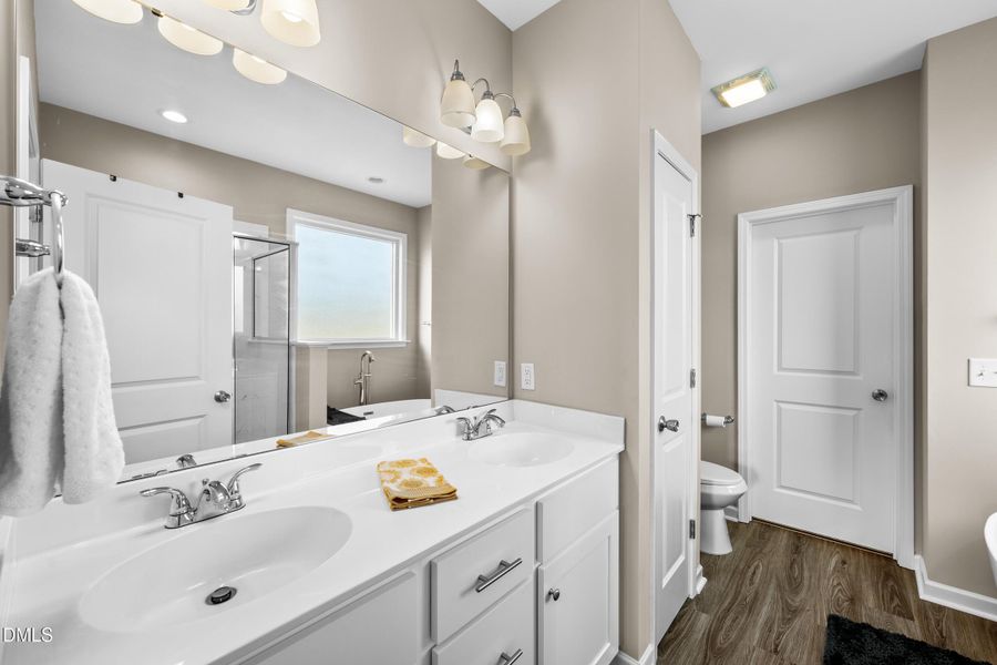 17 -4716 lord james pl, interior, primar 17 -4716 lord james pl, interior, primar