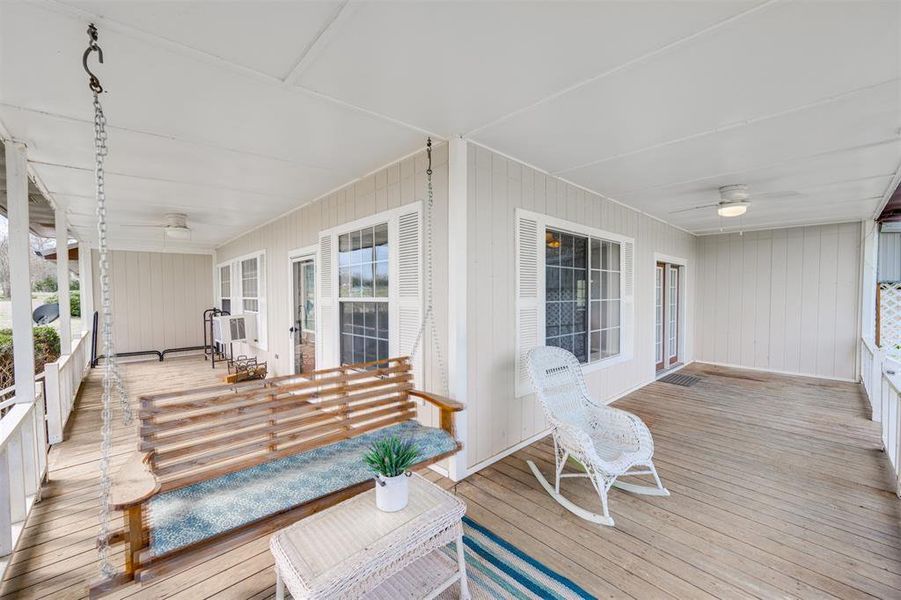 Exterior details and patio area of a home in , Clarksville (Image 13).