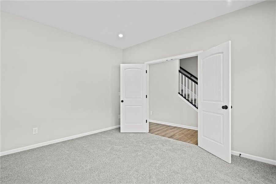 Spacious, unfurnished interior of a new home in Sage Woods, Dallas (Image 16).