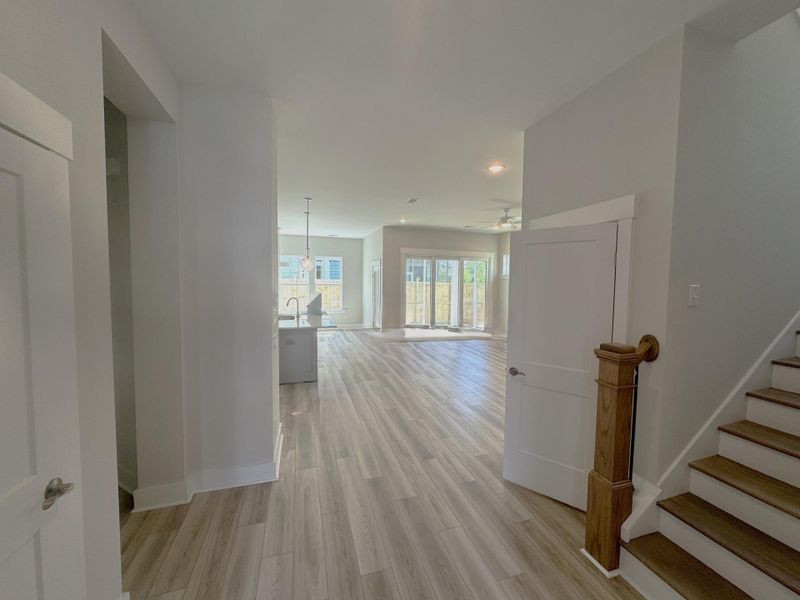 Spacious, unfurnished interior of a new home in Nexton – Midtown – The Garden Collection, Summerville (Image 28). Spacious, unfurnished interior of a new home in Nexton – Midtown – The Garden Collection, Summerville (Image 28).