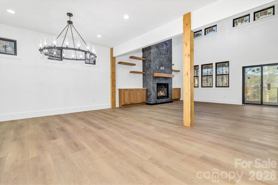 Spacious, unfurnished interior of a new home in , Mills River (Image 43).