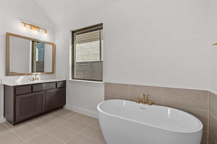 DAL_Painted Tree_Mineola_3916 Attwater Street (29)