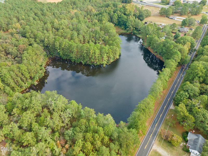 72-807 Crimson_0053 72-807 Crimson_0053