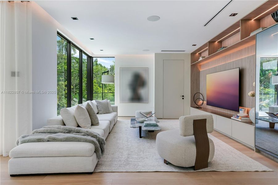 Furnished interior view inside a new home in , Miami (Image 46). Furnished interior view inside a new home in , Miami (Image 46).