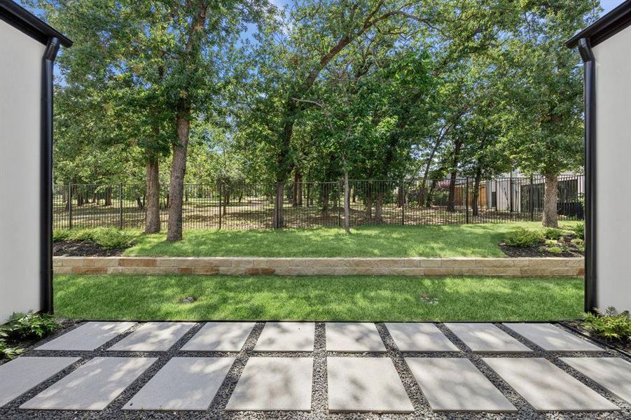 Exterior details and patio area of a home in , Southlake (Image 4).