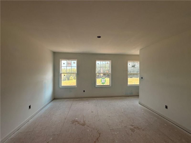 Spacious, unfurnished interior of a new home in Leydenview, Mableton (Image 15).