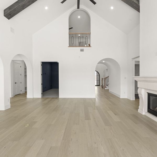 Spacious, unfurnished interior of a new home in Mustang Lakes, Celina (Image 87). Spacious, unfurnished interior of a new home in Mustang Lakes, Celina (Image 87).