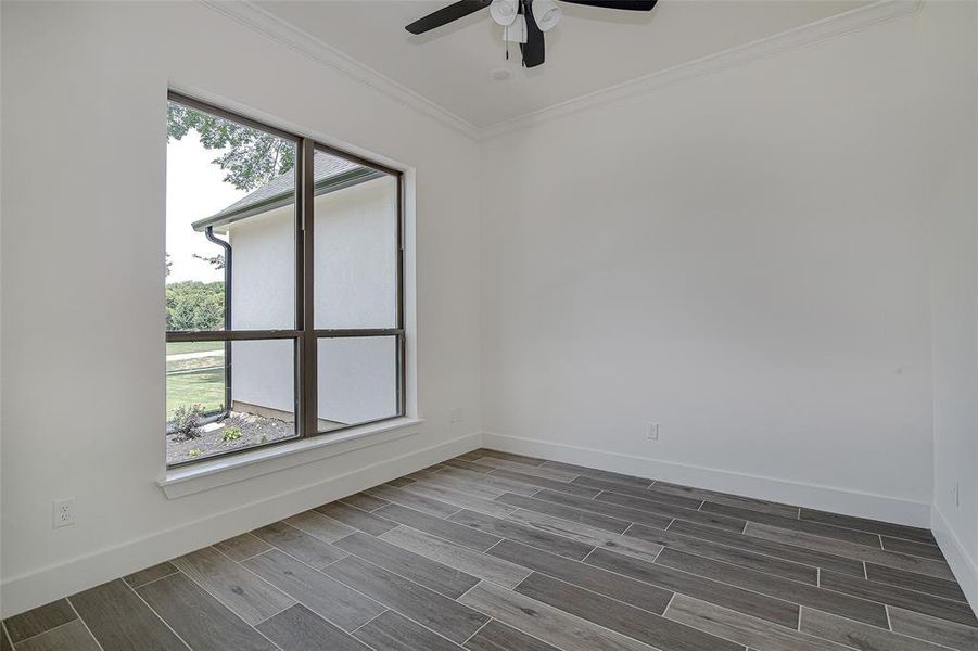 Spacious, unfurnished interior of a new home in , Grand Prairie (Image 22).