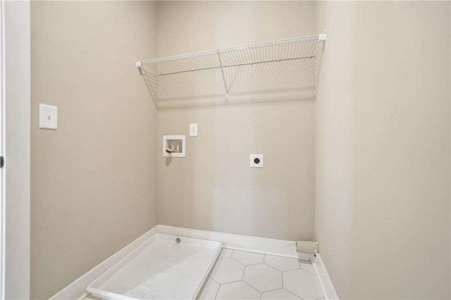 Spacious, unfurnished interior of a new home in , Canton (Image 43).