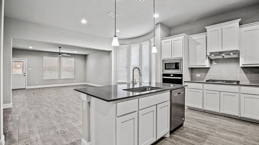 Furnished interior view inside a new home in Eagle Creek, Denton (Image 6).
