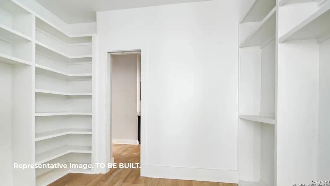 Spacious, unfurnished interior of a new home in , Spring Branch (Image 8).