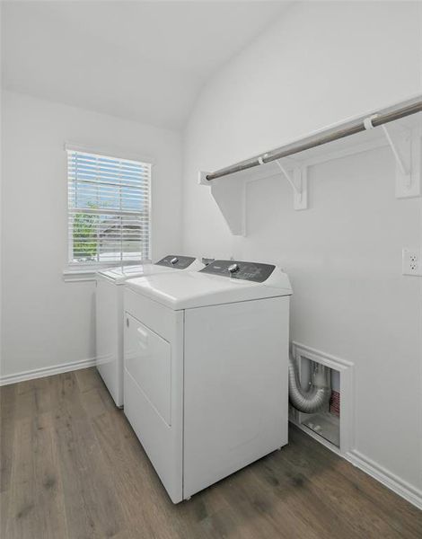 Furnished interior view inside a new home in , Lavon (Image 5).