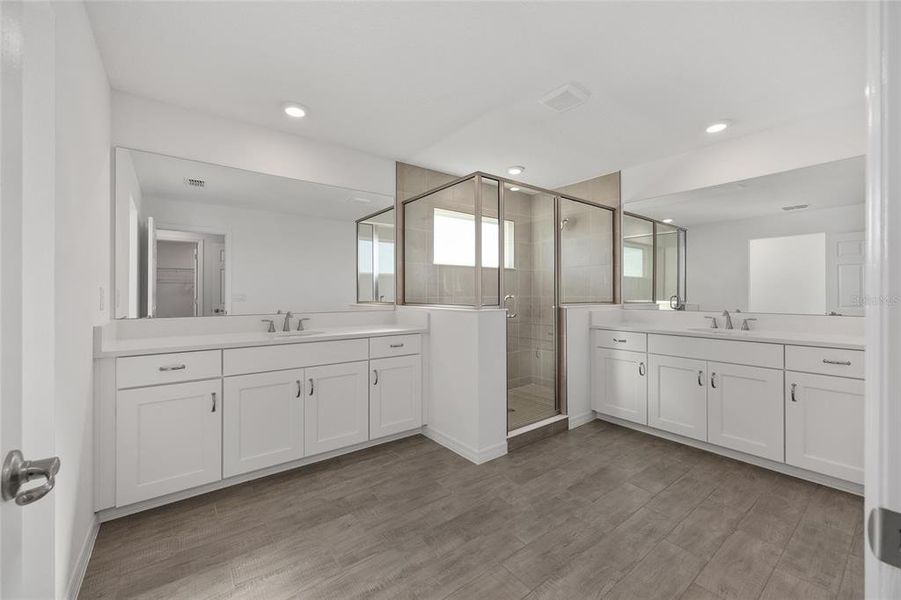 Furnished interior view inside a new home in Calesa Township, Ocala (Image 11).