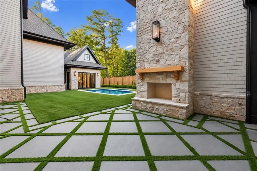 Exterior details and patio area of a home in , Alpharetta (Image 27).