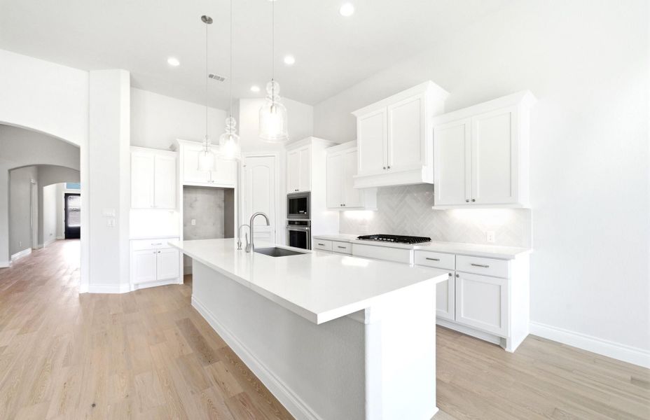 Furnished interior view inside a new home in The Highlands 55′, Porter (Image 12).