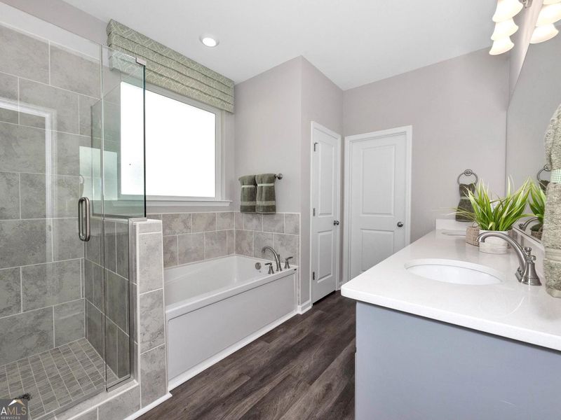 Furnished interior view inside a new home in Ivy Glen, Perry (Image 10). Furnished interior view inside a new home in Ivy Glen, Perry (Image 10).