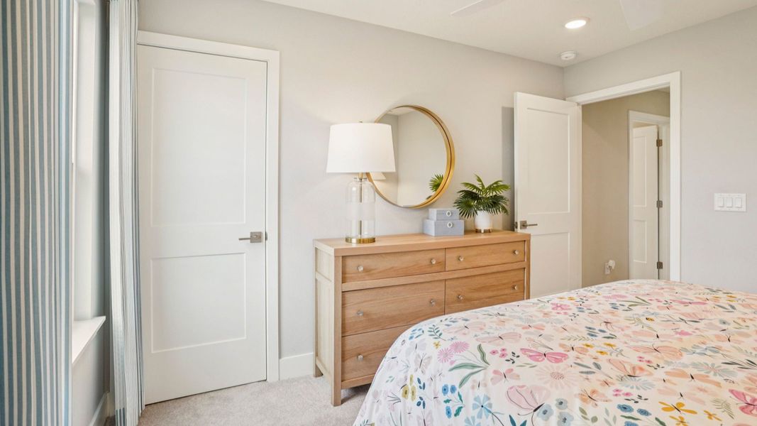 Representative furnished interior of a home built from the Sweetgum by DRB Homes in Ardisia Park, New Smyrna Beach (Image 59).