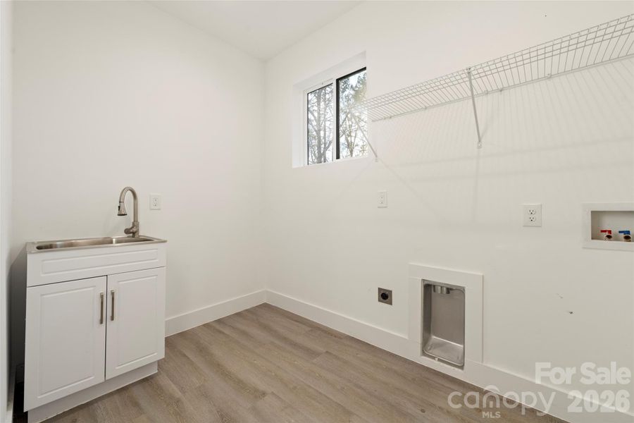 Laundry Room with sink Laundry Room with sink