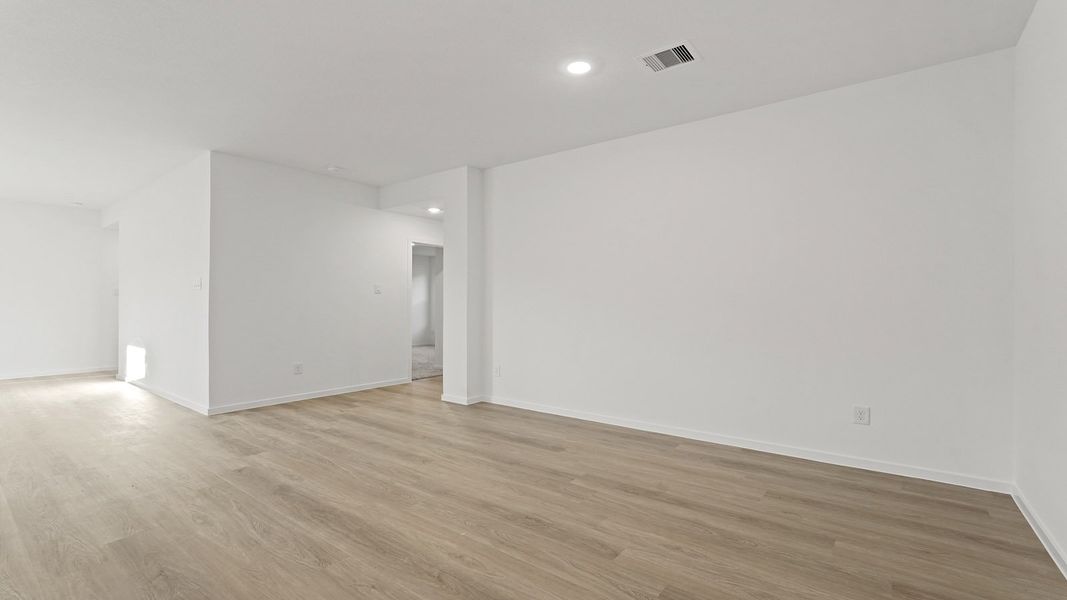 Representative unfurnished interior of a home built from the Lakeway by D.R. Horton in New Waverly Station, New Waverly (Image 16).