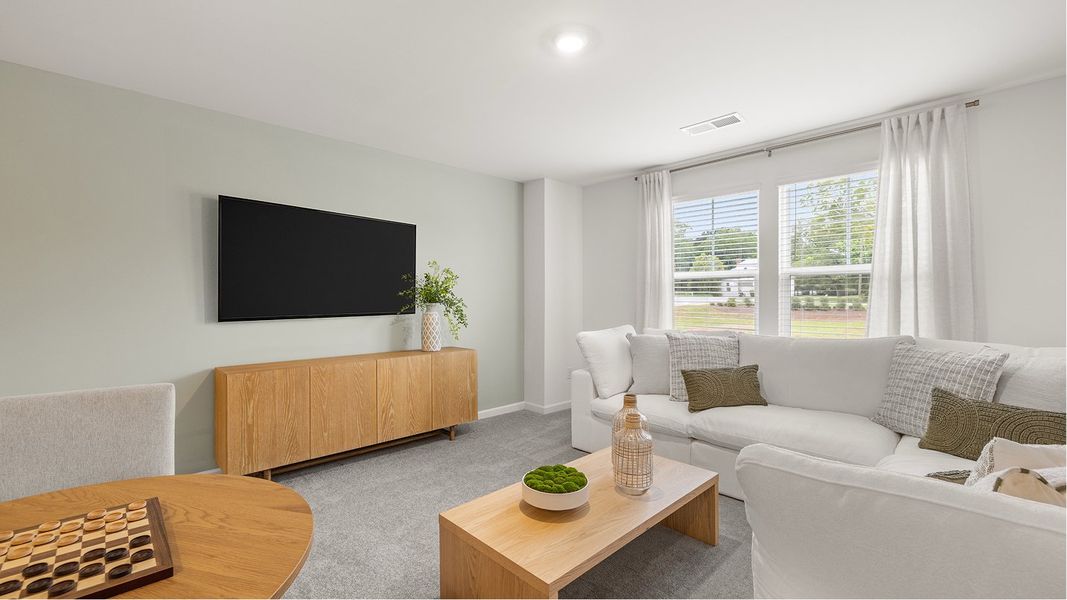 7653 Portland Loft 1of2 F2 Base2 081225