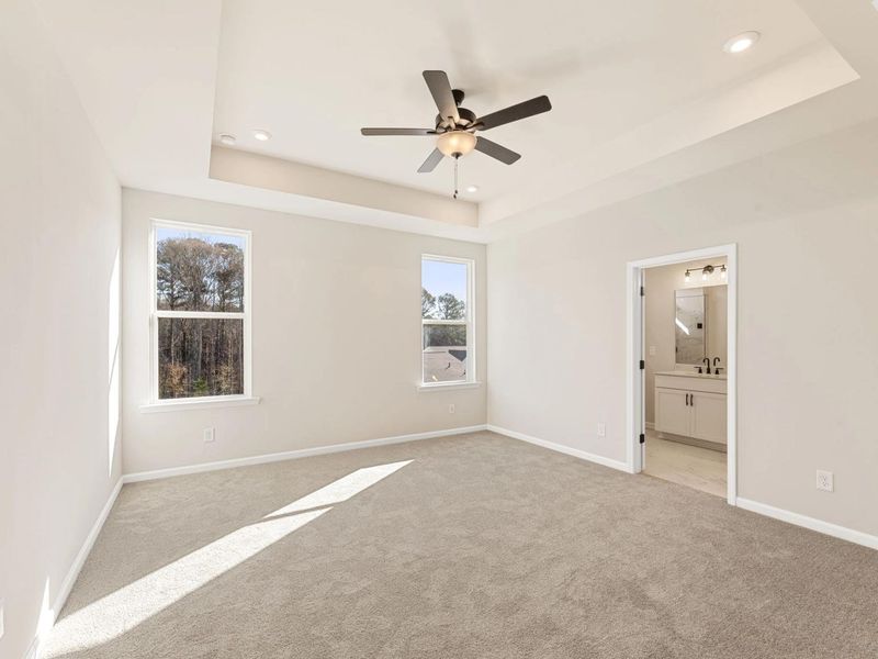 Spacious, unfurnished interior of a new home in Kelly Preserve, Loganville (Image 13).