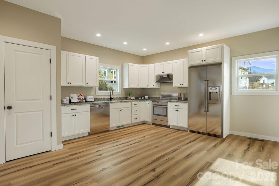 Appliances shown are virtually added - Actual appliances pending delivery