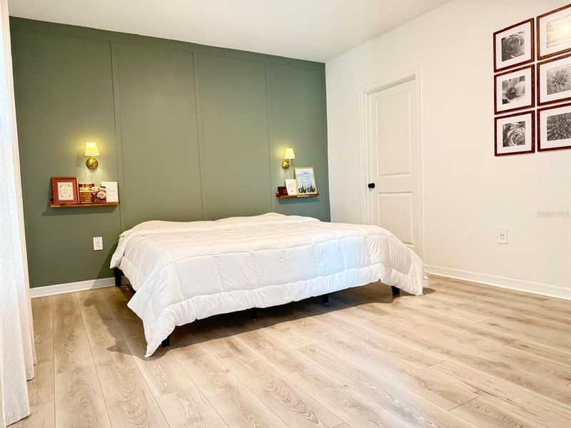 Furnished interior view inside a new home in , Kissimmee (Image 14).