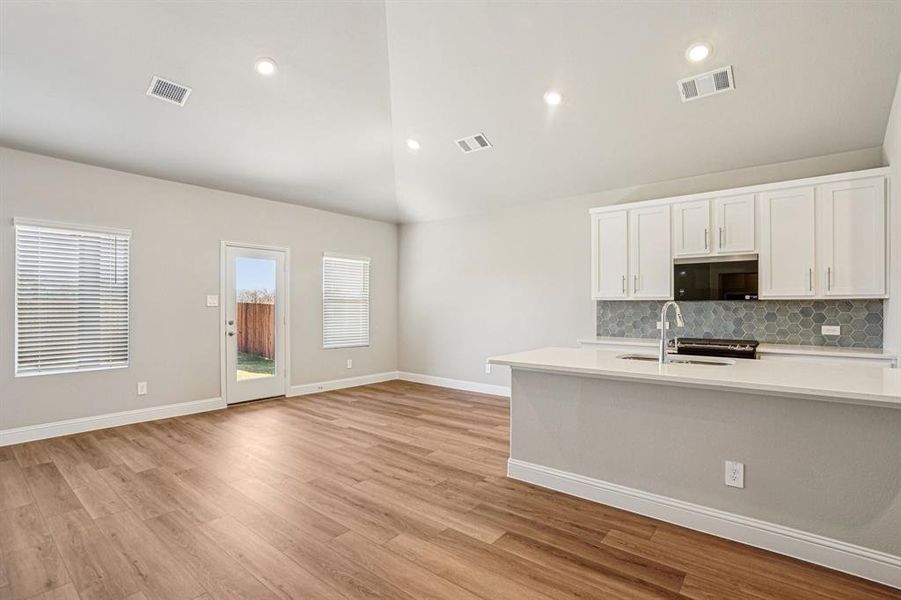 Photo is not of the actual home, but is an inspirational photo of builder’s model home and may depict options, furnishings, and/or decorator features that are not included.