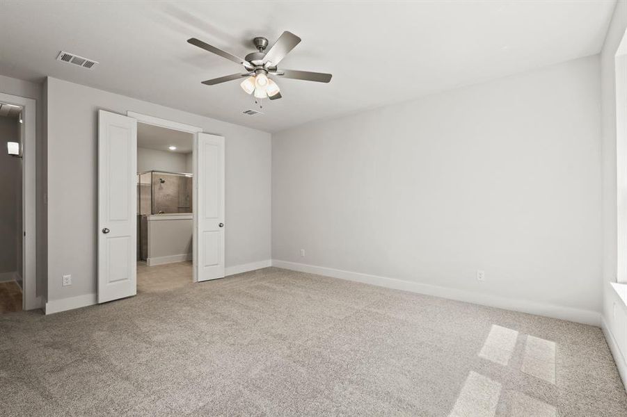 Spacious, unfurnished interior of a new home in Lyons Crest Estates, Garland (Image 18). Spacious, unfurnished interior of a new home in Lyons Crest Estates, Garland (Image 18).
