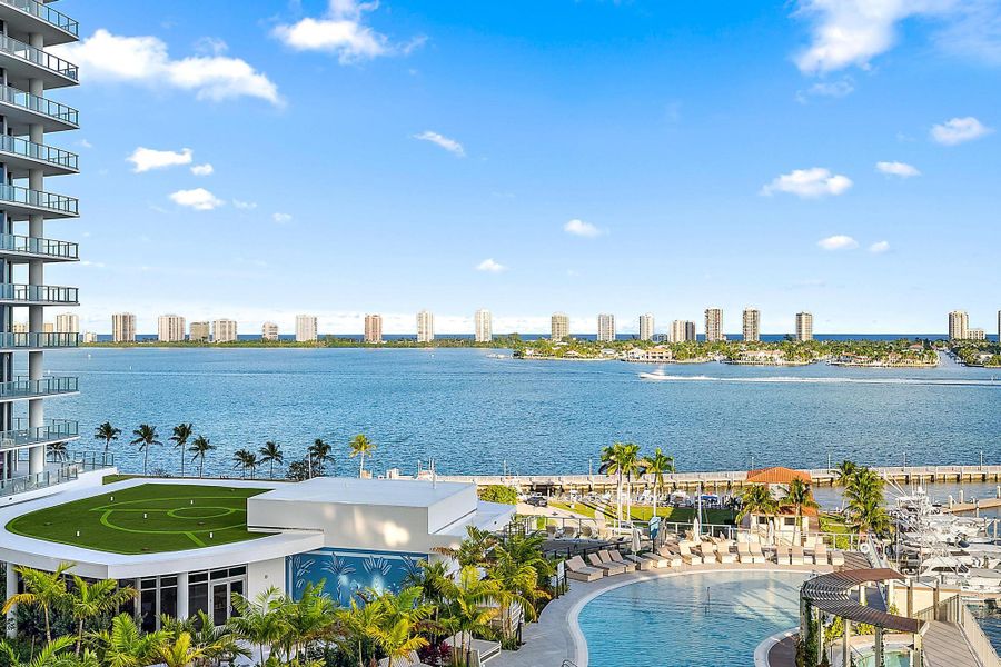 Nautilus Waterfront Luxury Condo