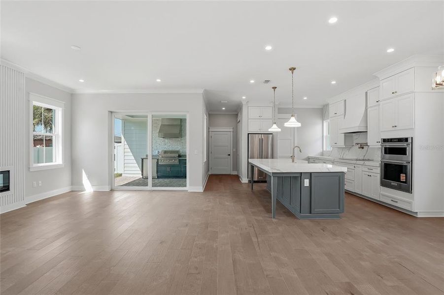 Furnished interior view inside a new home in , St. Petersburg (Image 8).