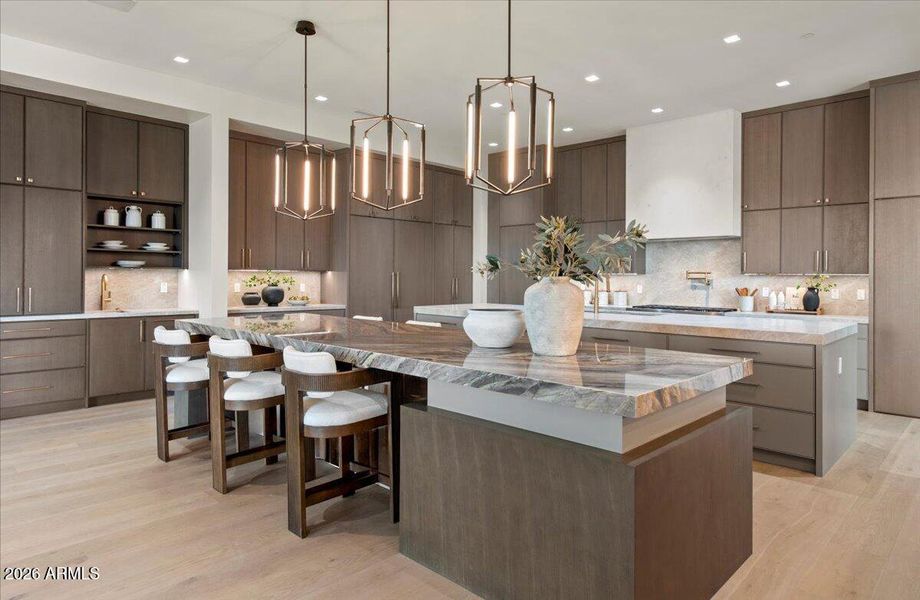 064-9790 N 56th St 42