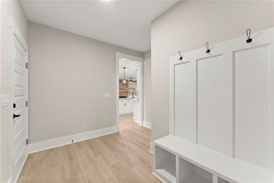 Spacious, unfurnished interior of a new home in , Clarkesville (Image 37).