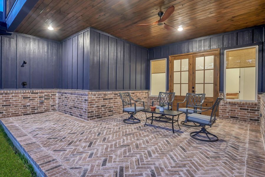 Furnished interior view inside a new home in , Stagecoach (Image 17).