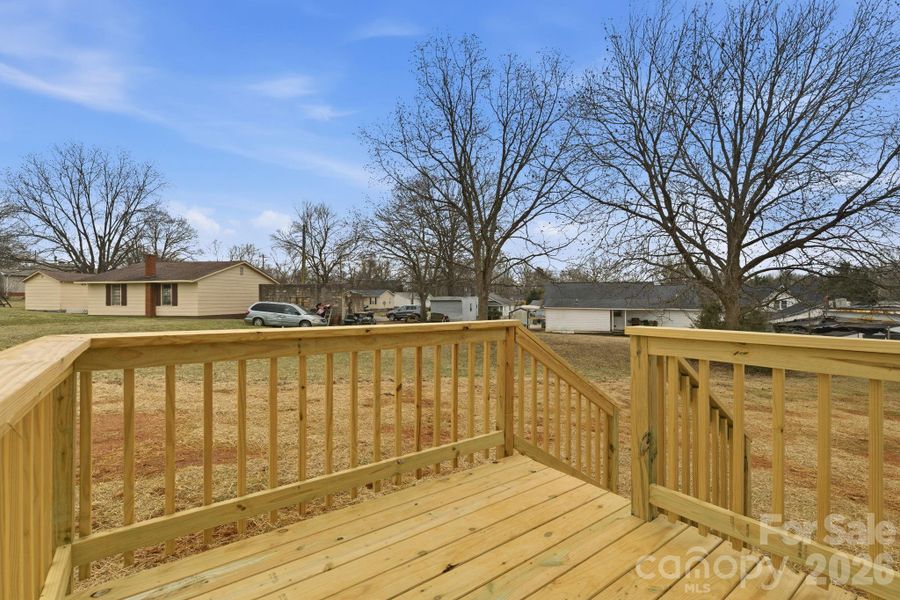 Exterior details and patio area of a home in , Kannapolis (Image 17).