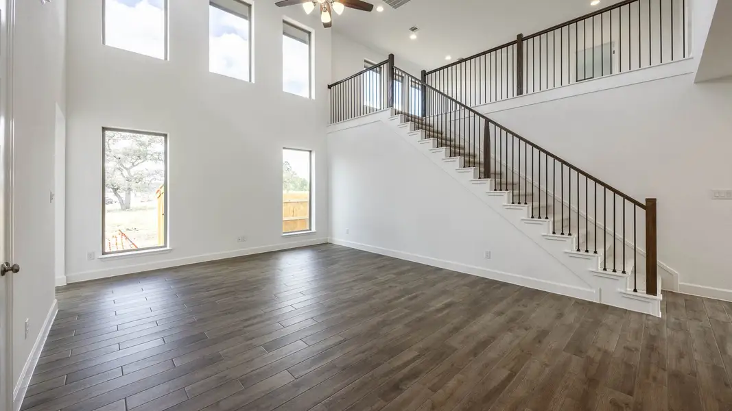Spacious, unfurnished interior of a new home in Woodside, Georgetown (Image 11).