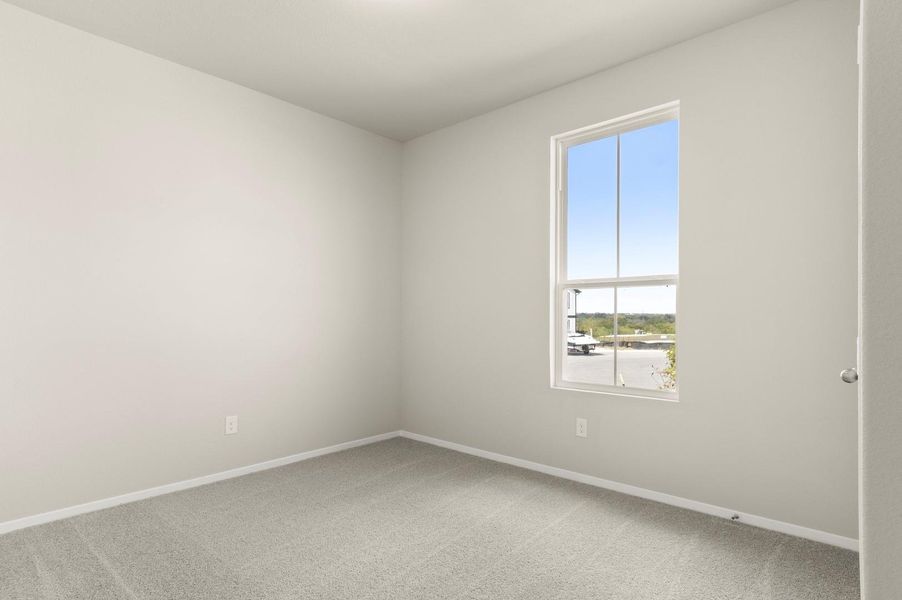 Spacious, unfurnished interior of a new home in Cloverleaf, Austin (Image 23).