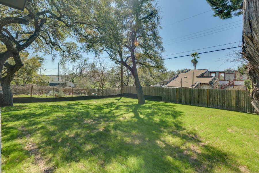 Natural landscape and outdoor views near  in Austin (Image 34).