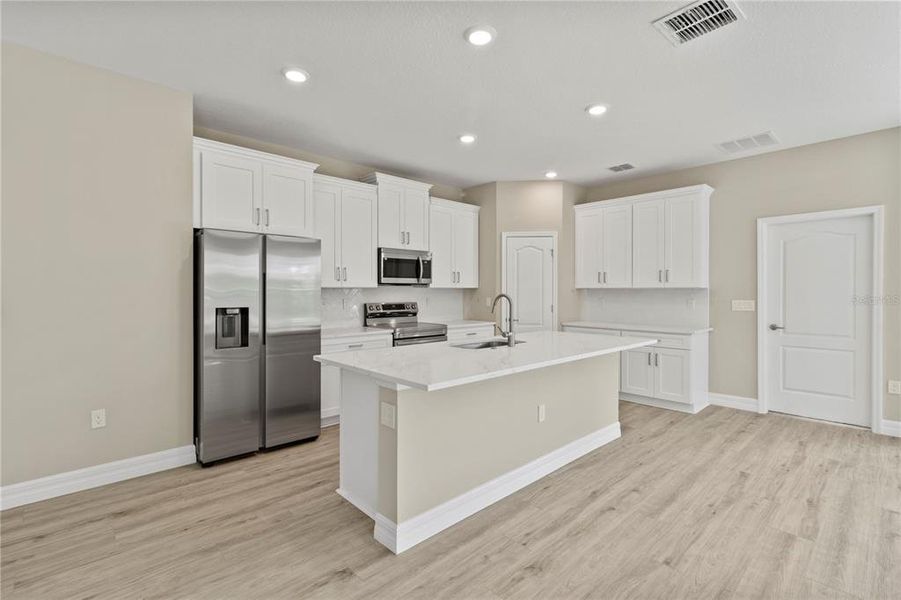 Furnished interior view inside a new home in , Leesburg (Image 5).