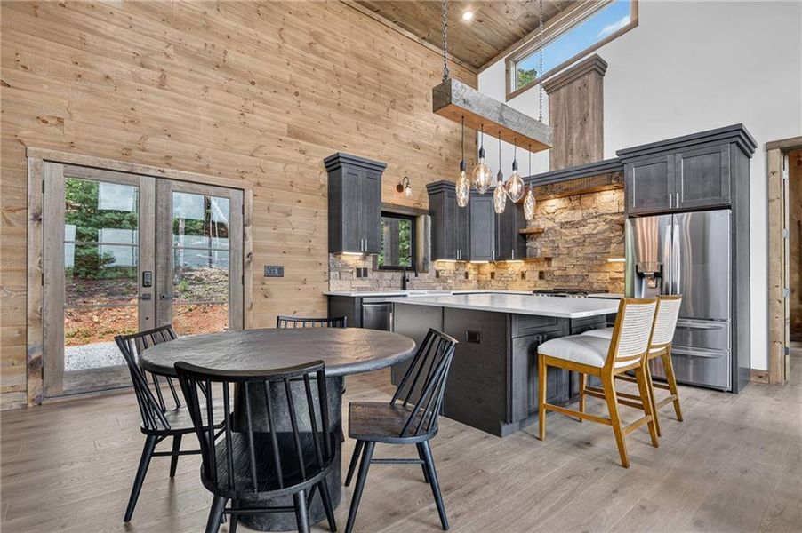 Community amenities in , Morganton (Image 33).
