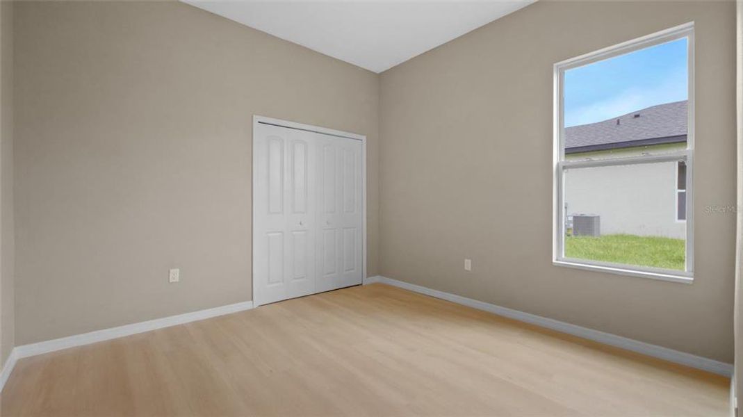 Spacious, unfurnished interior of a new home in , Port Charlotte (Image 17).