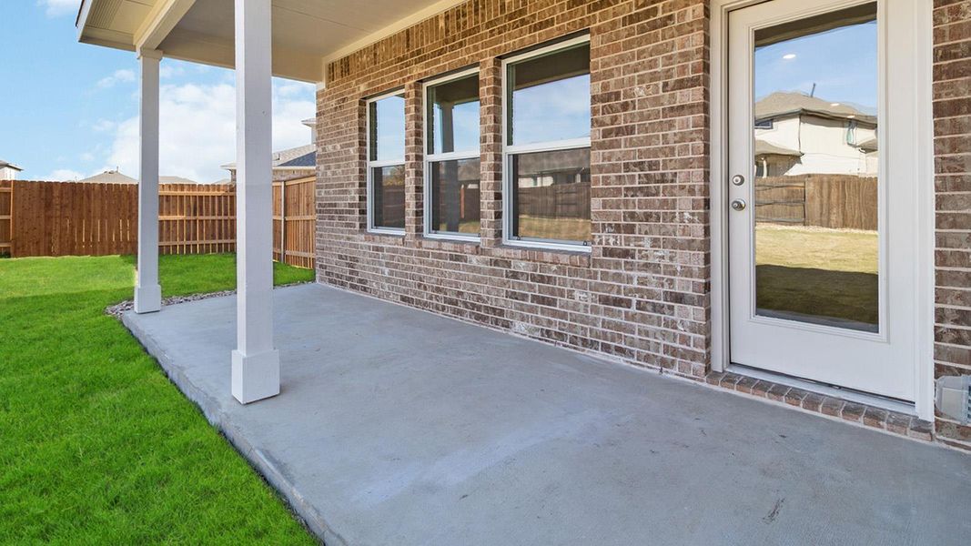 Exterior details and patio area of a home in Bar W Ranch, Leander (Image 4).