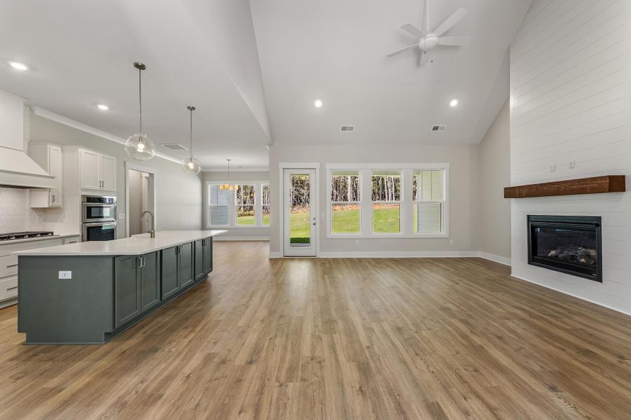 Spacious, unfurnished interior of a new home in Charleston County Homes, Charleston (Image 31).