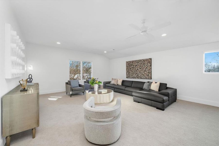 Furnished interior view inside a new home in , Dallas (Image 14). Furnished interior view inside a new home in , Dallas (Image 14).