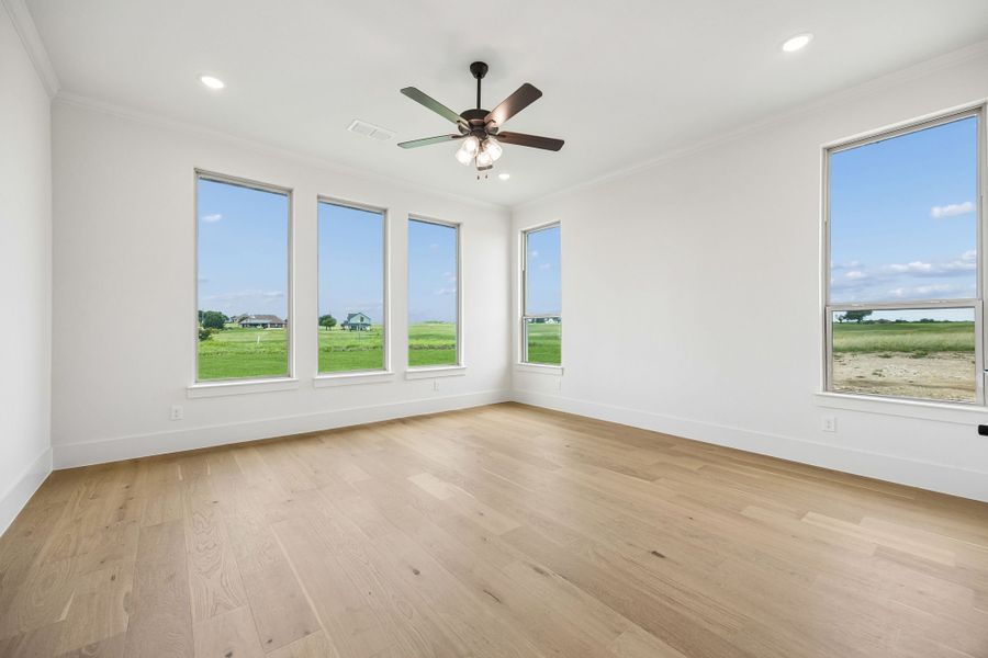 Spacious, unfurnished interior of a new home in The Retreat, Cleburne (Image 24). Spacious, unfurnished interior of a new home in The Retreat, Cleburne (Image 24).