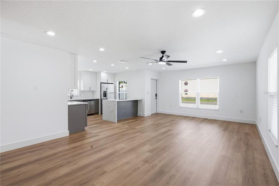 Spacious, unfurnished interior of a new home in , Tampa (Image 21). Spacious, unfurnished interior of a new home in , Tampa (Image 21).