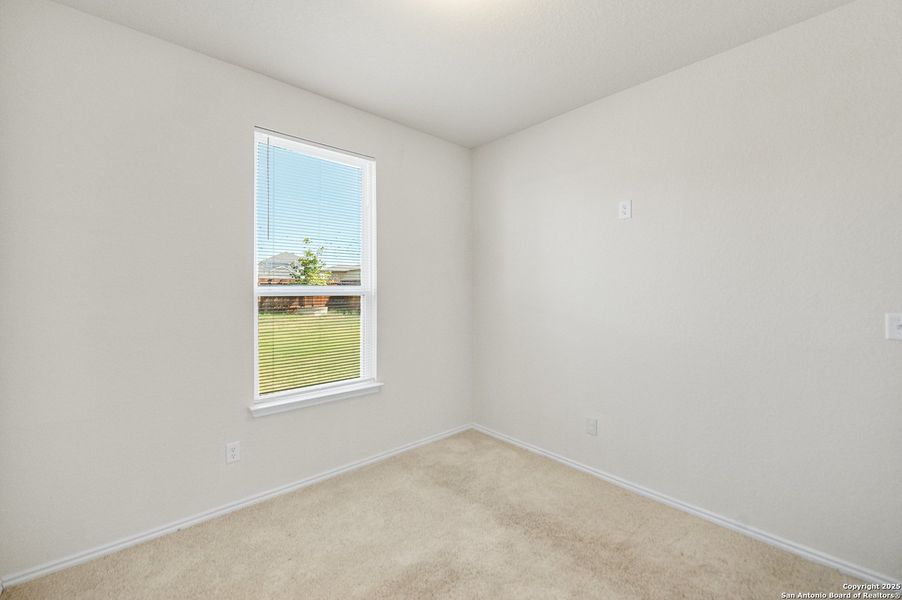 Spacious, unfurnished interior of a new home in Cinco Lakes, San Antonio (Image 10). Spacious, unfurnished interior of a new home in Cinco Lakes, San Antonio (Image 10).