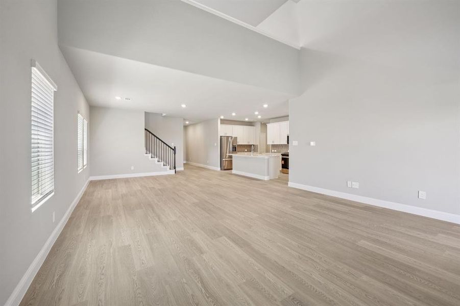 Photo is not of the actual home, but is an inspirational photo of builder’s model home and may depict options, furnishings, and/or decorator features that are not included. Photo is not of the actual home, but is an inspirational photo of builder’s model home and may depict options, furnishings, and/or decorator features that are not included.